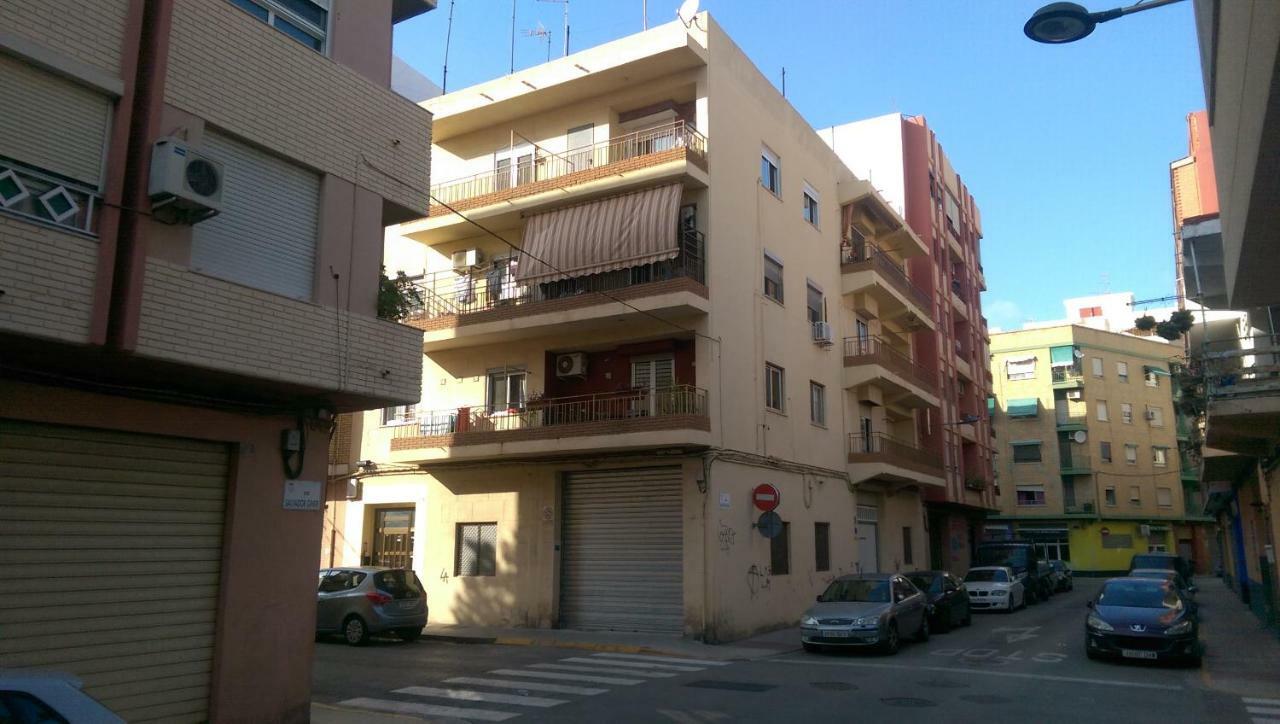 Apartamento San Antonio Apartment Sedavi Luaran gambar